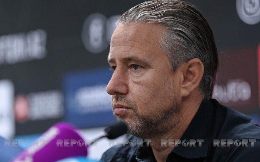 "Neftçi"nin baş məşqçisi: "İlk hissədə yaşlı insanlar kimi oynayırdıq"