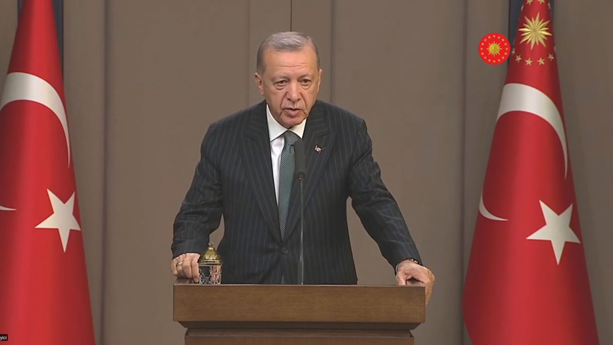 Ərdoğan Putini haqlı çıxardı: "...taxıl kasıb ölkələrə yox, zəngin ölkələrə daşınır”